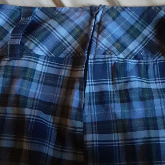 Plaid skirt - Picture 2 of 4